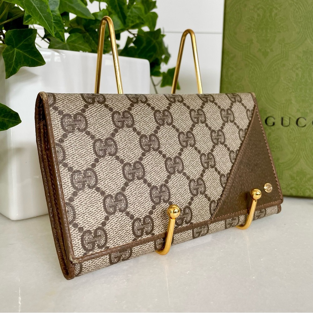 Gucci GG Supreme Continental Wallet | Vintage Gucci Monogram Wallet